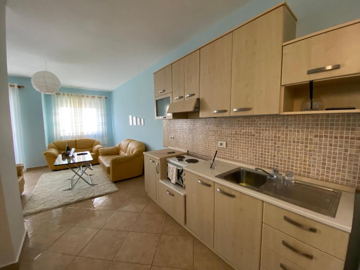 Seashell Apartment Драч Екстериор снимка